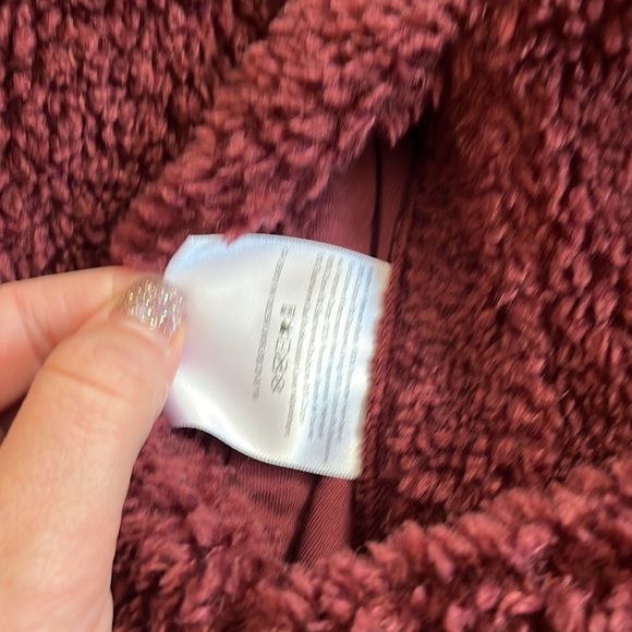 Lululemon 1/2 zip fleece 6 - Picture 10 of 13